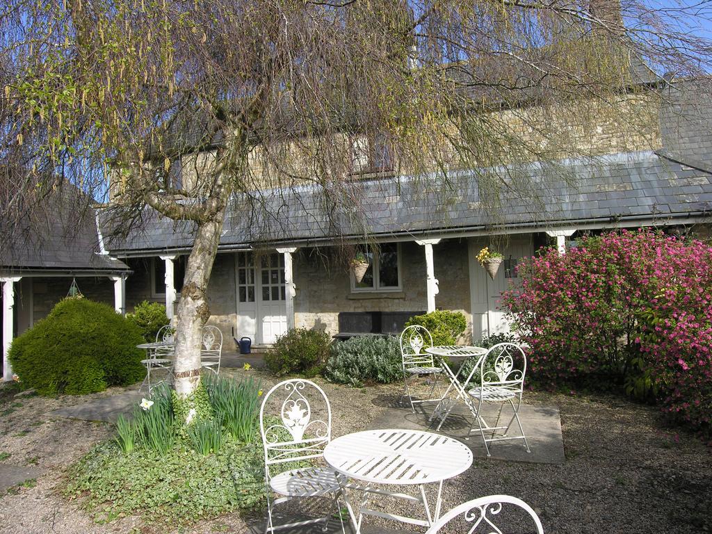 Merrymouth Fifield Exterior photo